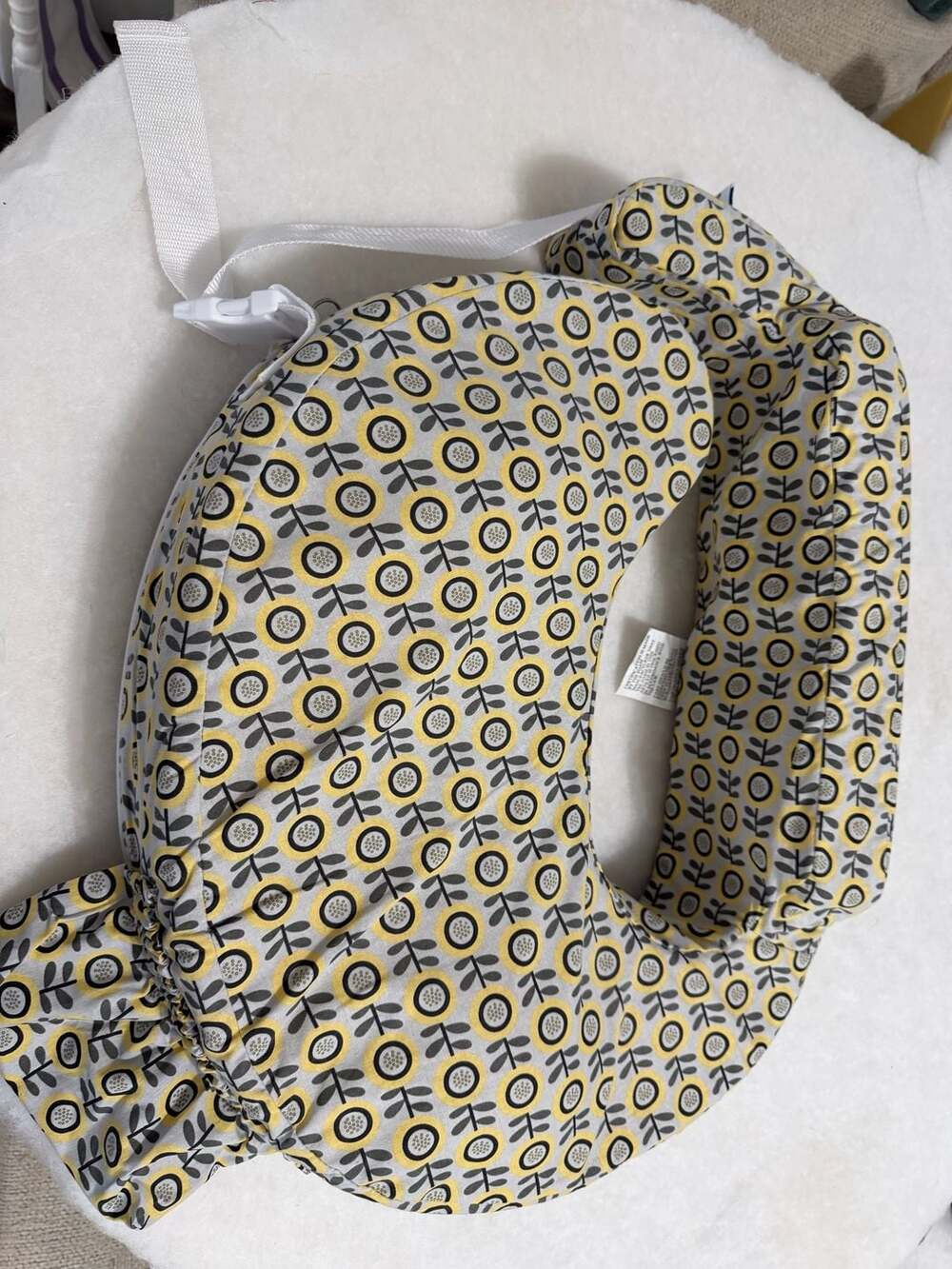 Nursing Posture Pillow 
My Brest Friend Original in Sunshine Poppy print NWOT